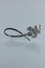 BR127 Flower with pearl brooch 
